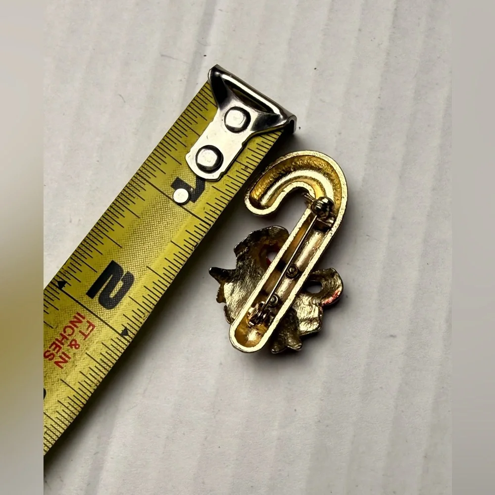 Vintage Rhinestone Candy Cane Brooch Christmas Pin Enamel Gold‎ Tone 70s 80s